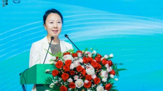 木器涂料丨中國家具協(xié)會(huì)副理事長兼秘書長屠祺：中國是當(dāng)之無愧的家具大國　